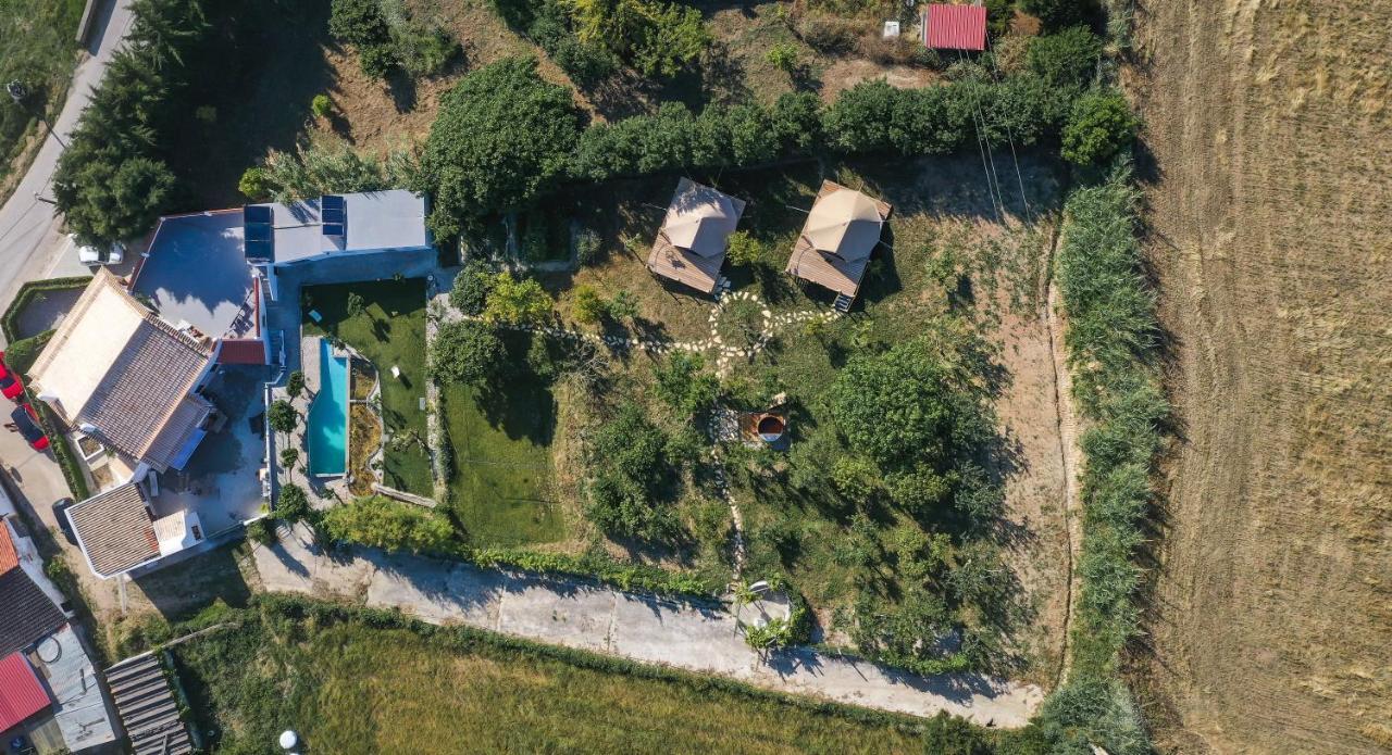 The Far End Surf House - Surf & Yoga Holidays Лориньян Экстерьер фото