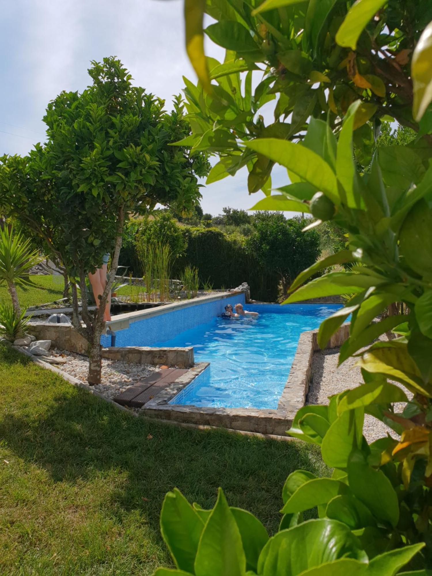 The Far End Surf House - Surf & Yoga Holidays Лориньян Экстерьер фото